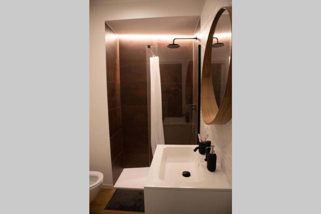Nuovo In Zona Navigli Apartment Милано Екстериор снимка